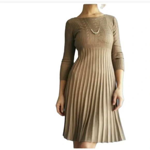 scanlan theodore knit dress SCANLAN THEODORE COLD SHOULDER CREPE KNIT DRESS